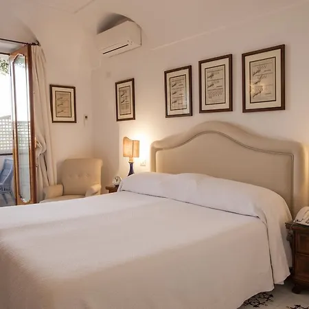 Le Sirenuse Отель 5*
