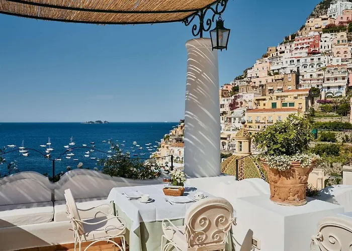 レ シレヌーセ ホテル