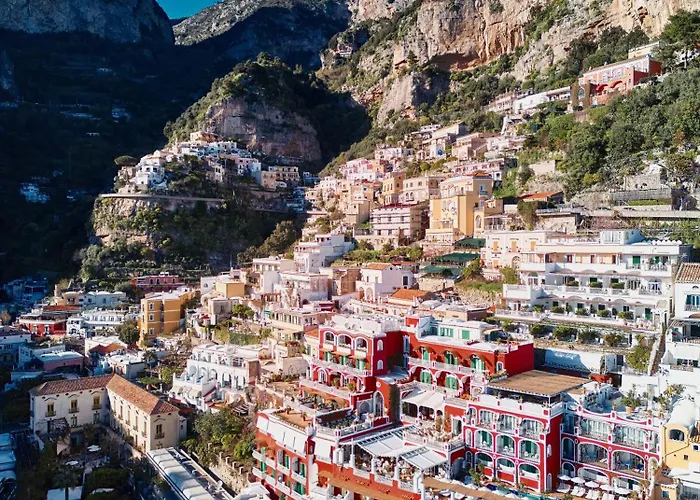 レ シレヌーセ ホテル