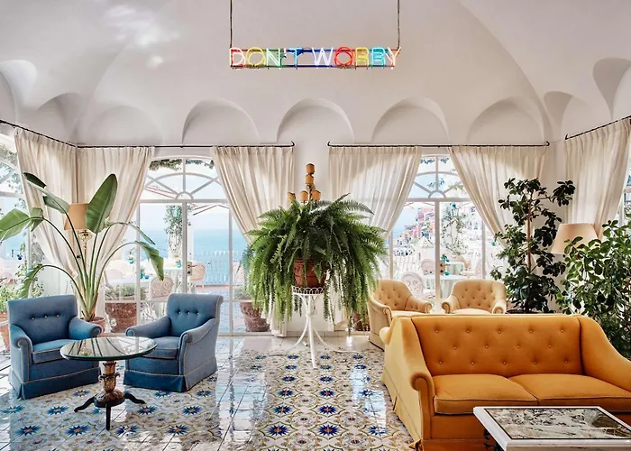 ホテル レ シレヌーセ