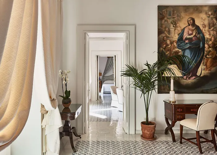 レ シレヌーセ ホテル